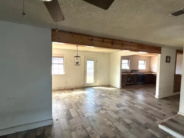 Brackettville, TX 78832,122 La Motte