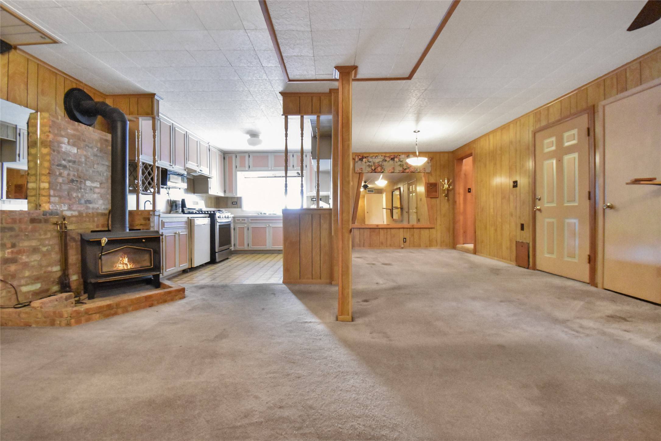 Tyler, TX 75703,13285 HIGHWAY 155 S