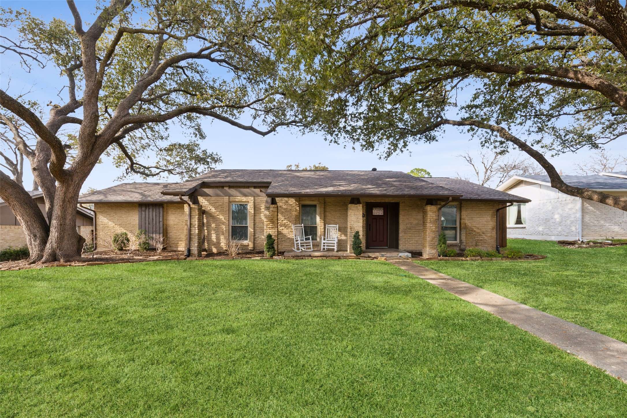 Farmers Branch, TX 75244,3733 Blue Trace LN