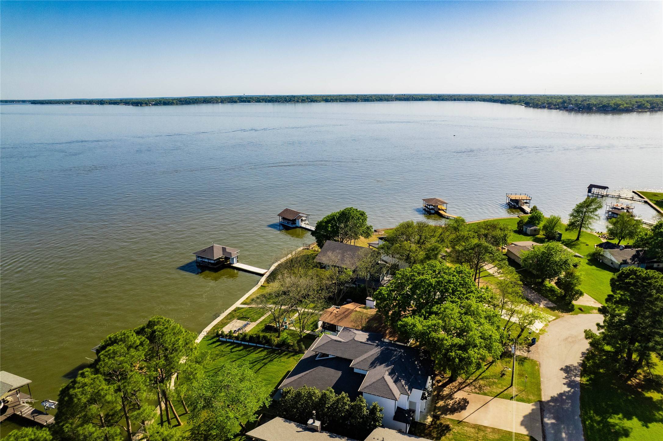 Gun Barrel City, TX 75156,201 Seaside DR