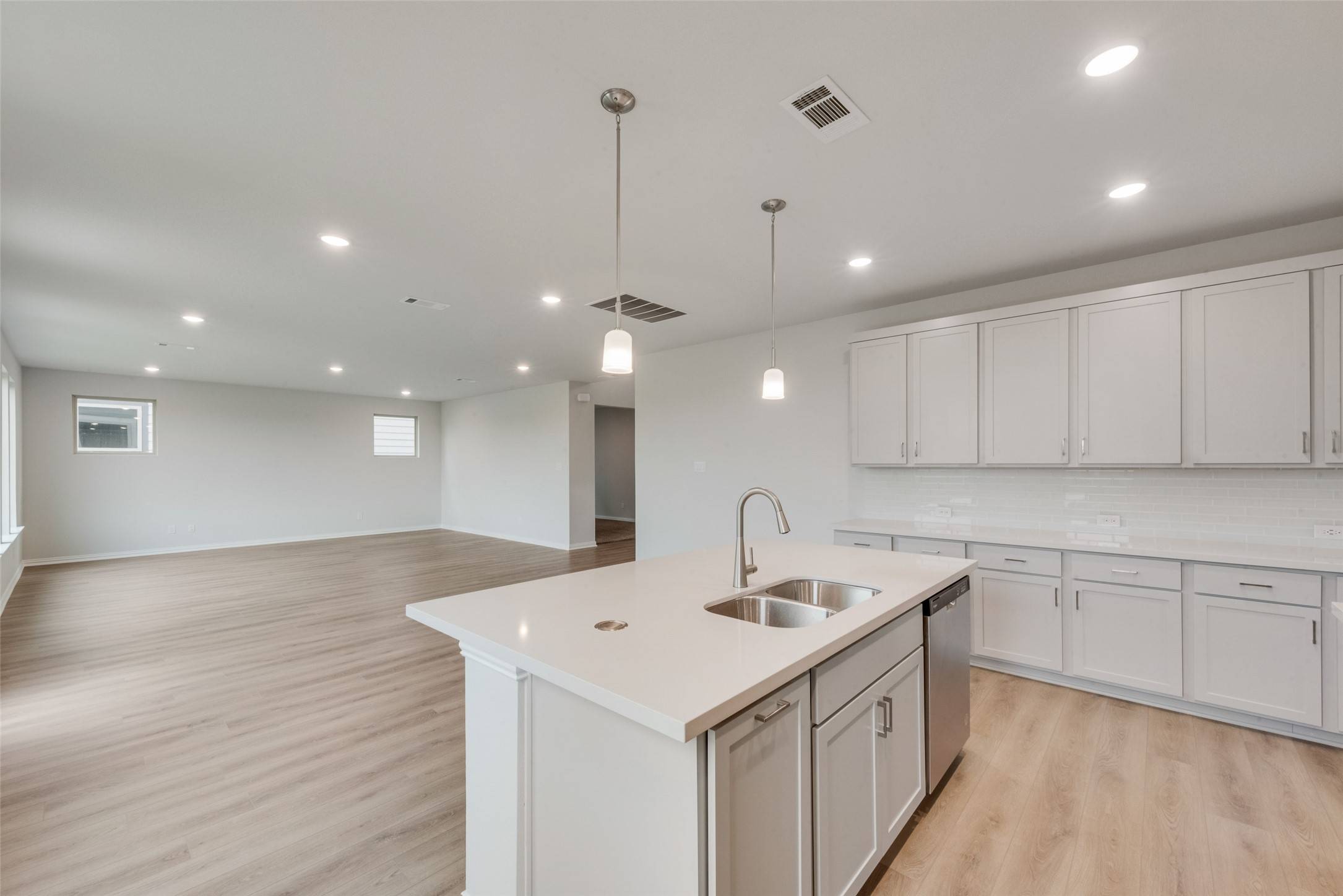 Crowley, TX 76036,536 Marcus LN