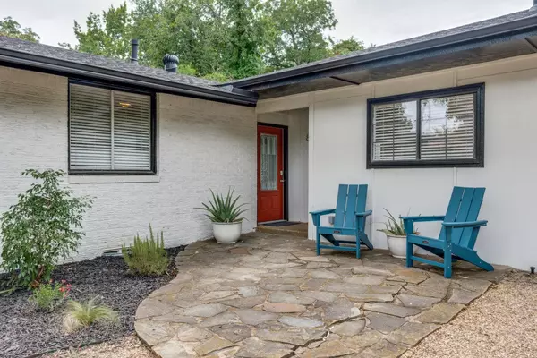 Dallas, TX 75218,8543 Eustis AVE