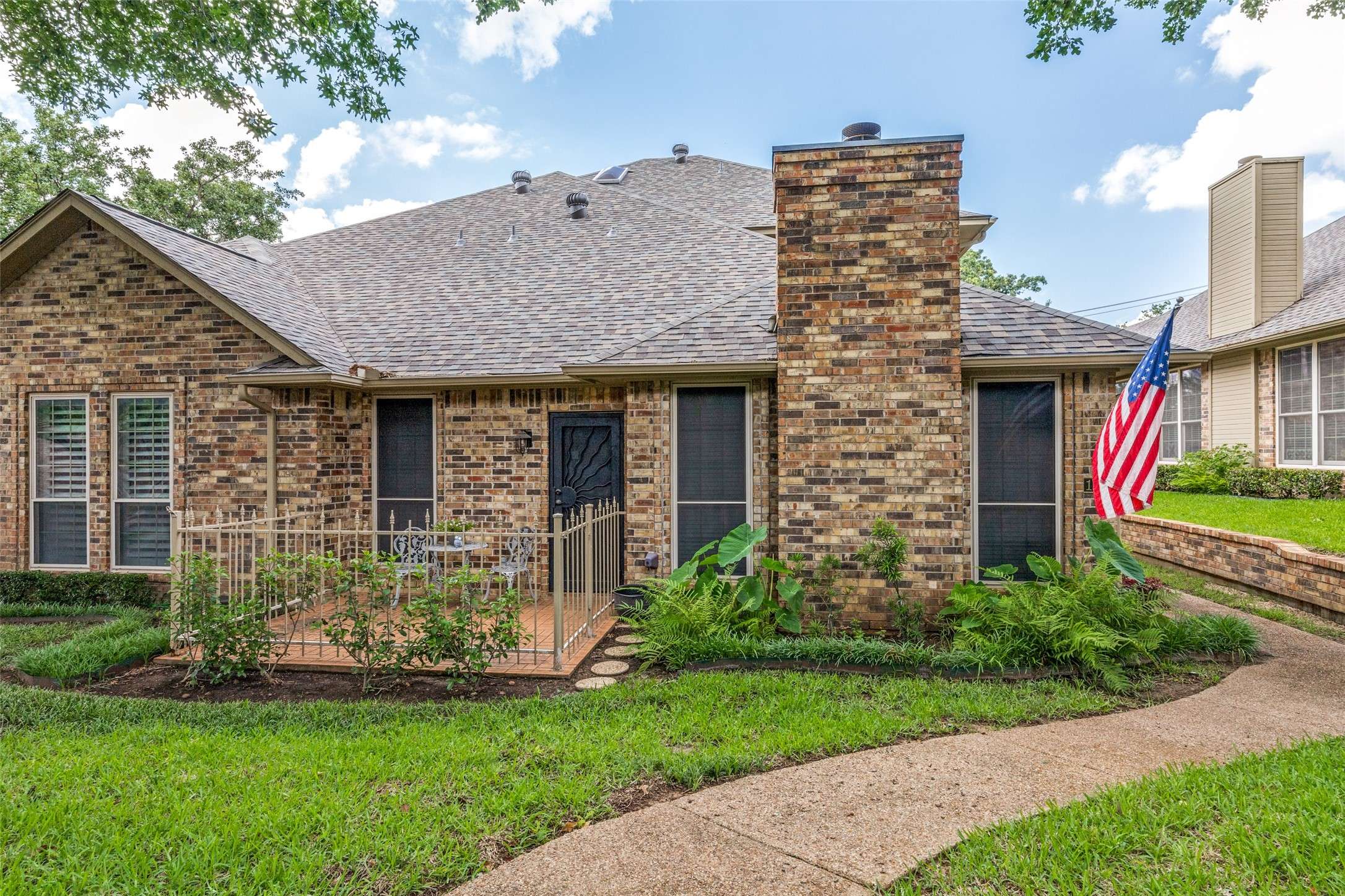 Hurst, TX 76053,1230 Wooded TRL