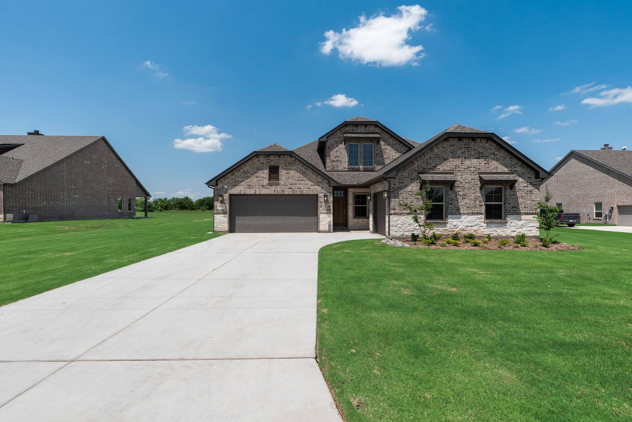 Leonard, TX 75452,430 Brown RD