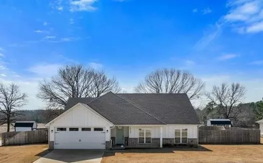 18340 Timber Oaks DR, Lindale, TX 75771