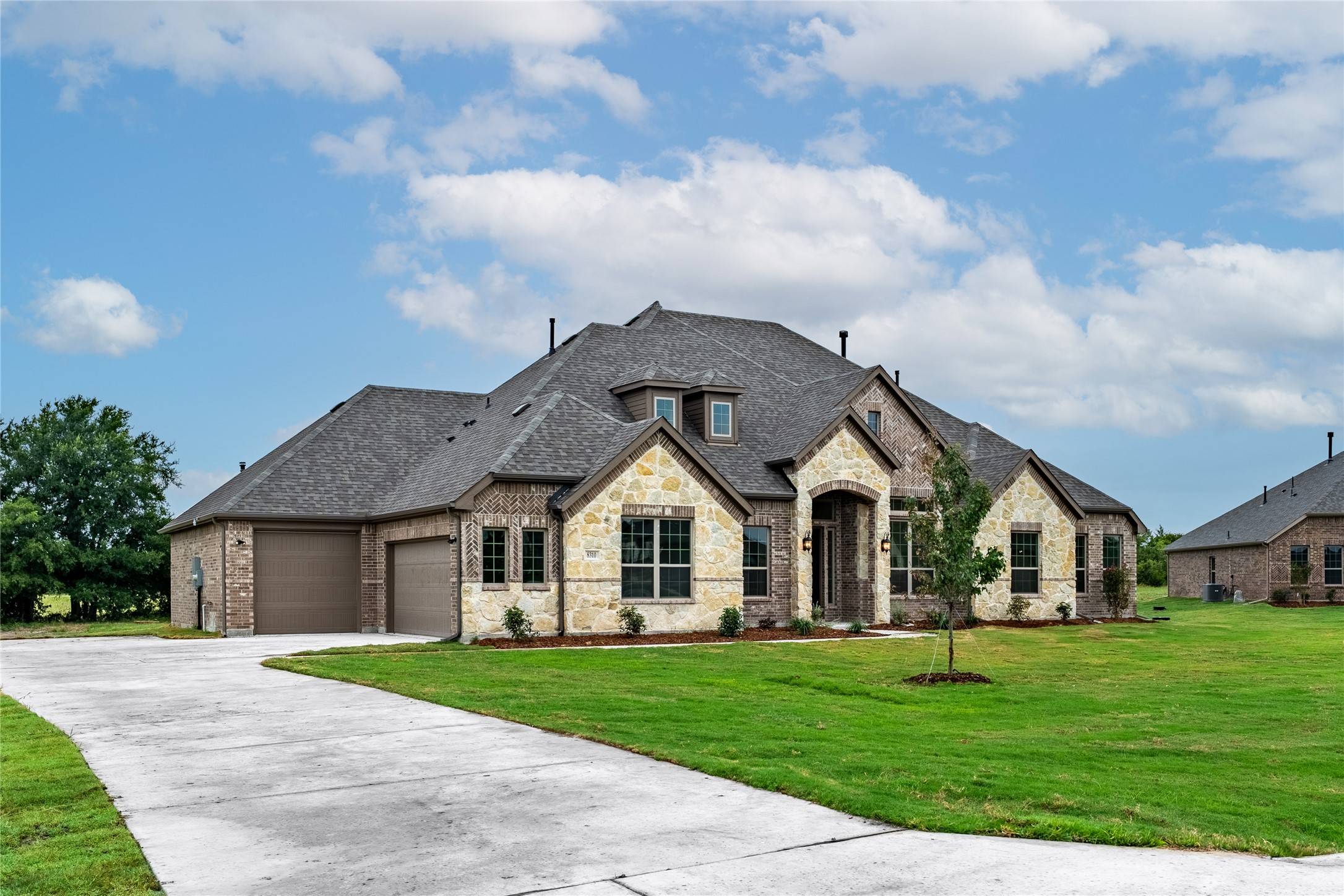 8310 Forest Glade, Greenville, TX 75402