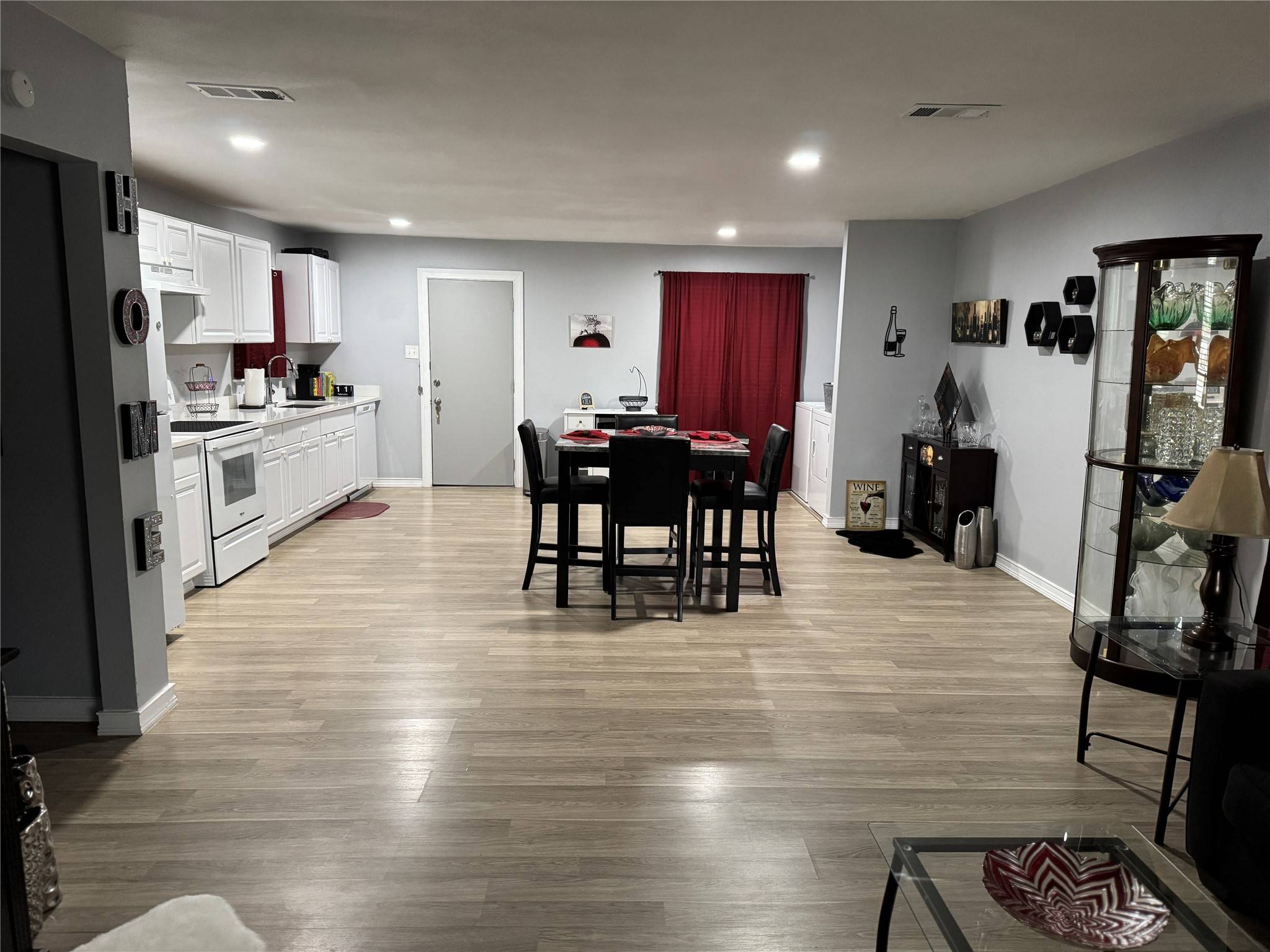 Dallas, TX 75216,3203 S Marsalis AVE