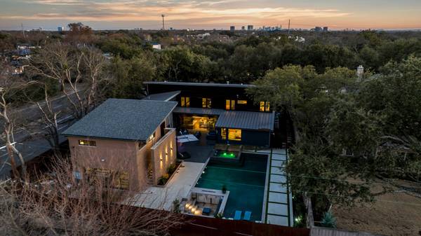 5947 Meadowcrest DR, Dallas, TX 75230