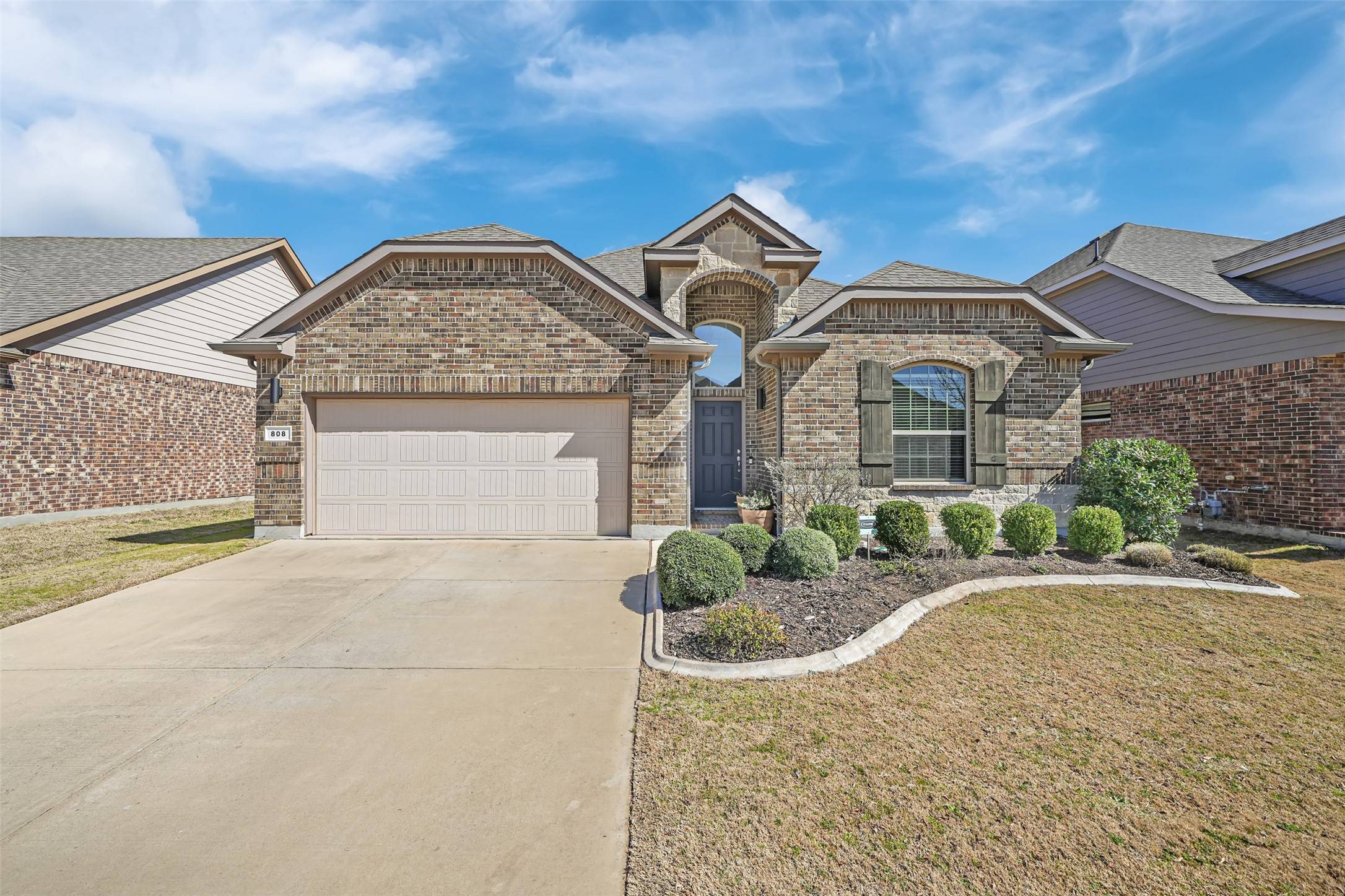 808 Falcon RD, Argyle, TX 76226
