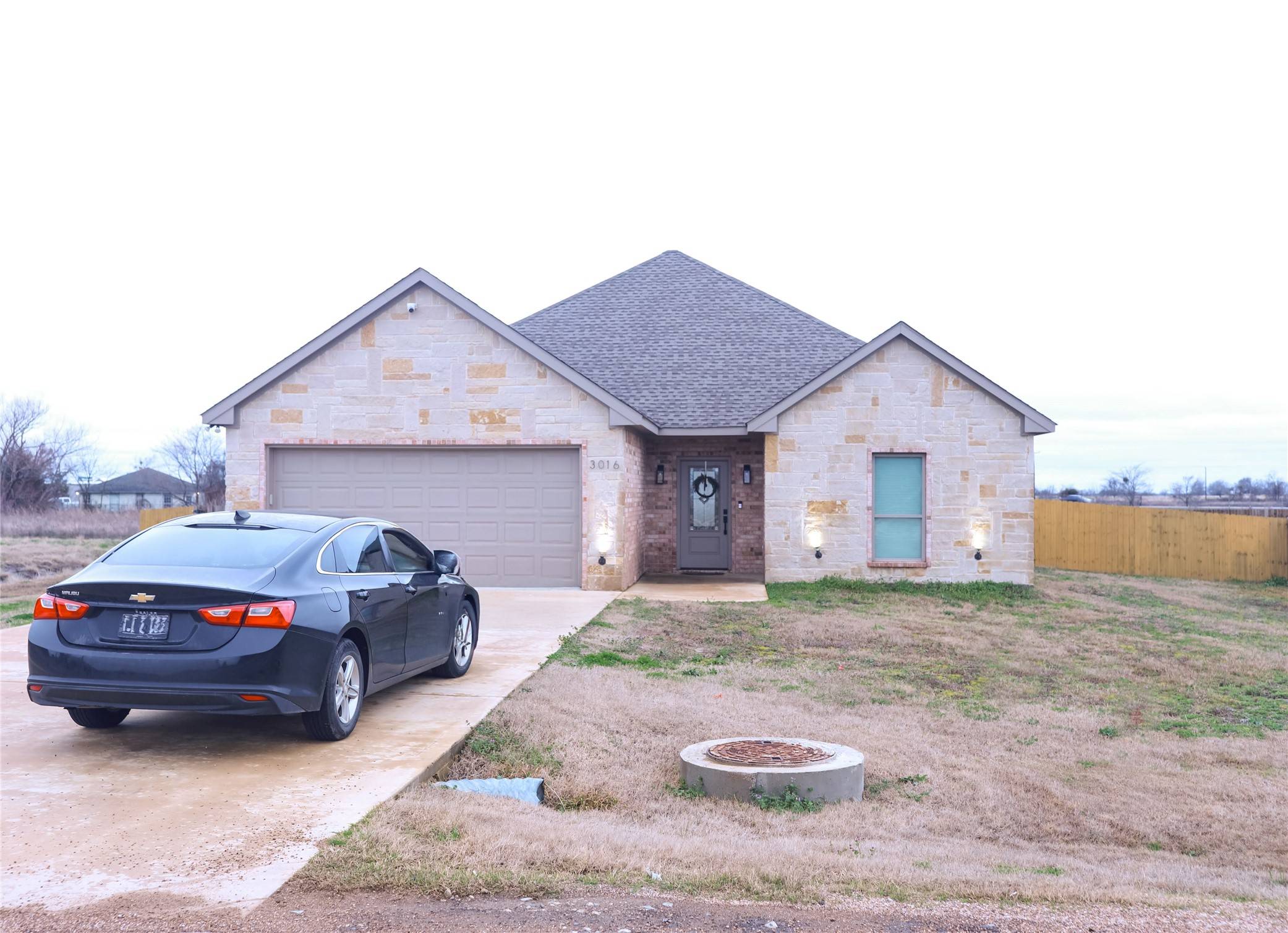 3016 Morris RD, Mabank, TX 75147