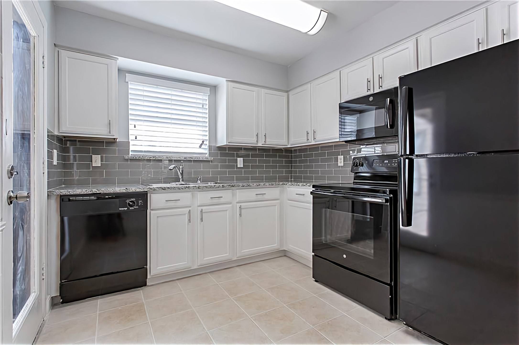 Dallas, TX 75248,5300 Keller Springs RD #2061