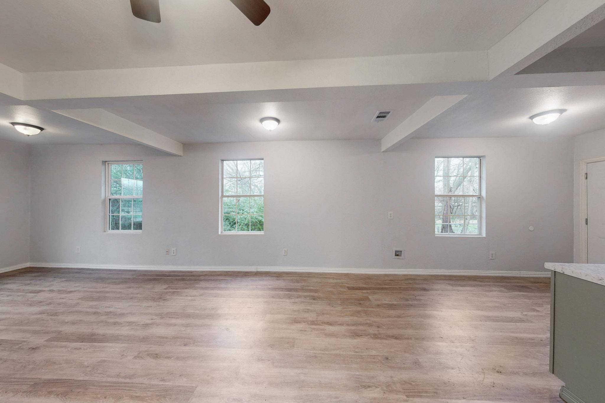 Commerce, TX 75428,505 Oak ST