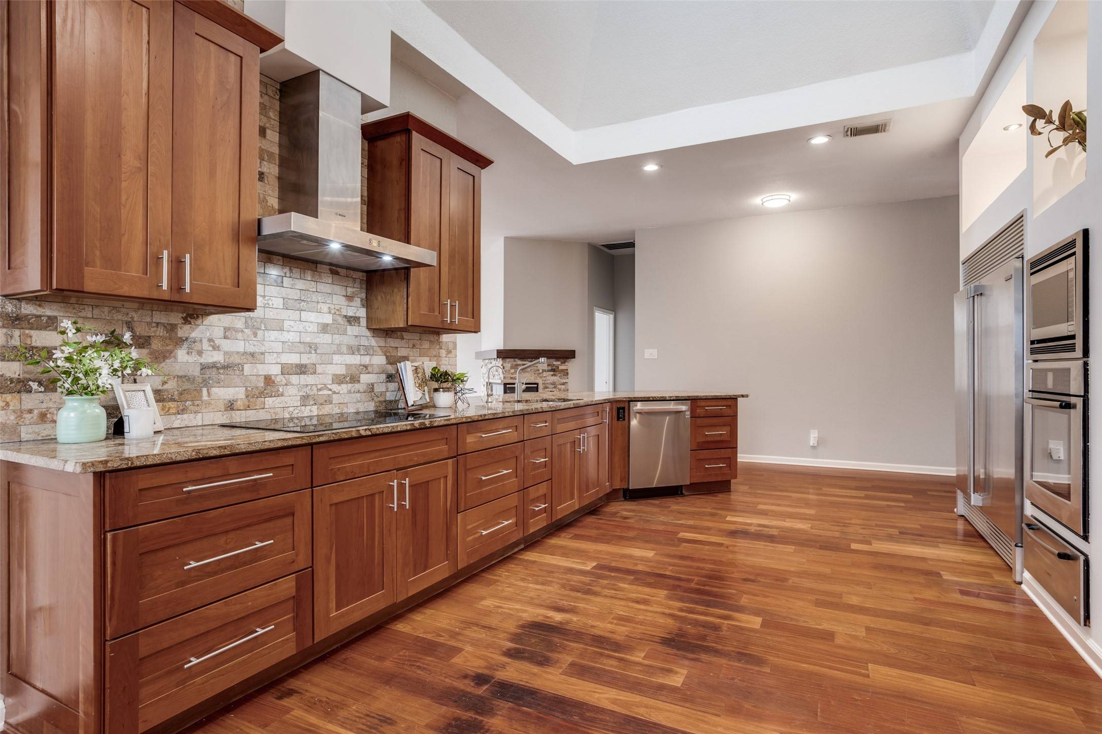 500 Stretford LN, Allen, TX 75002