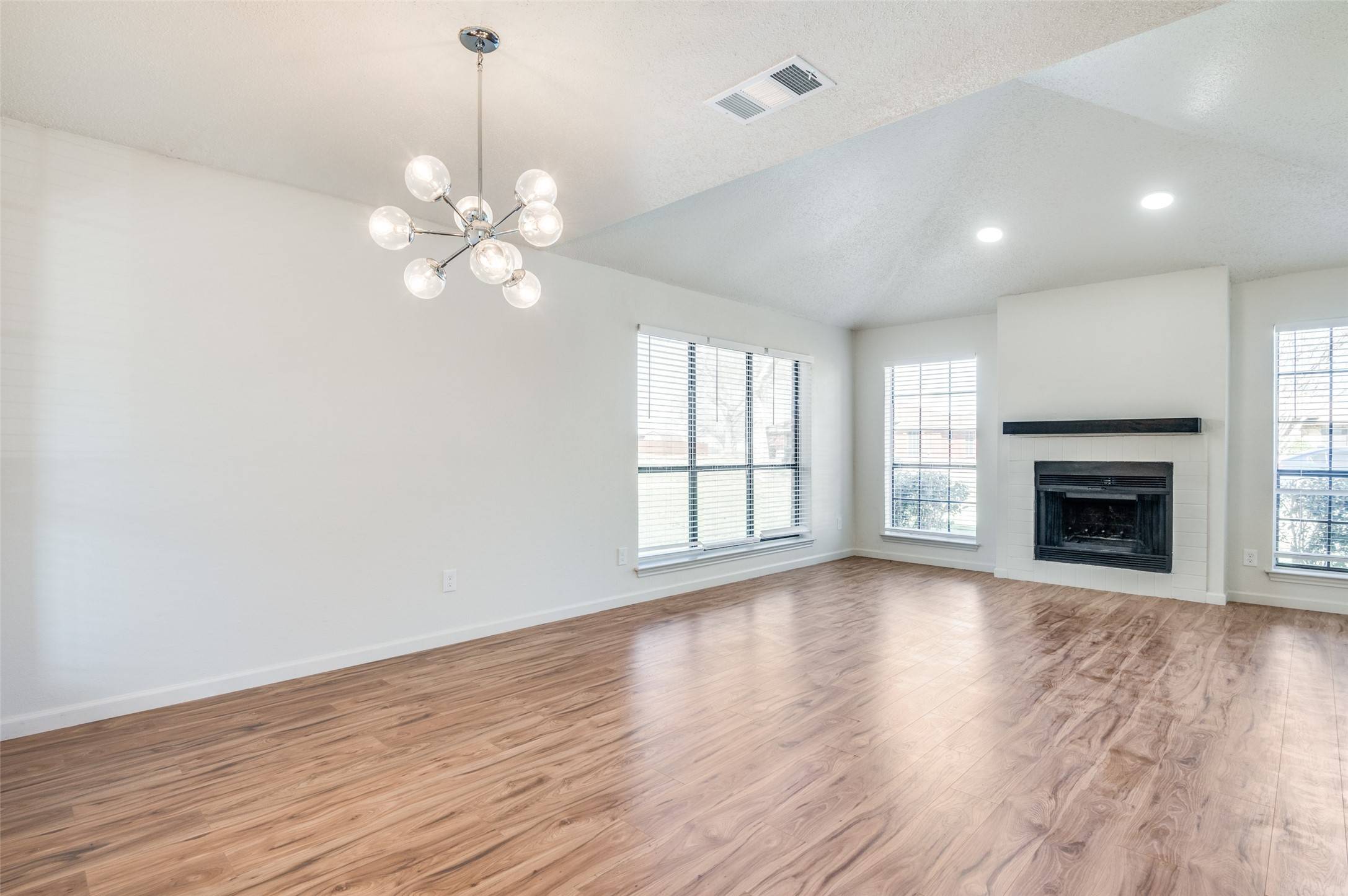 Lancaster, TX 75134,2833 Stonycroft CT