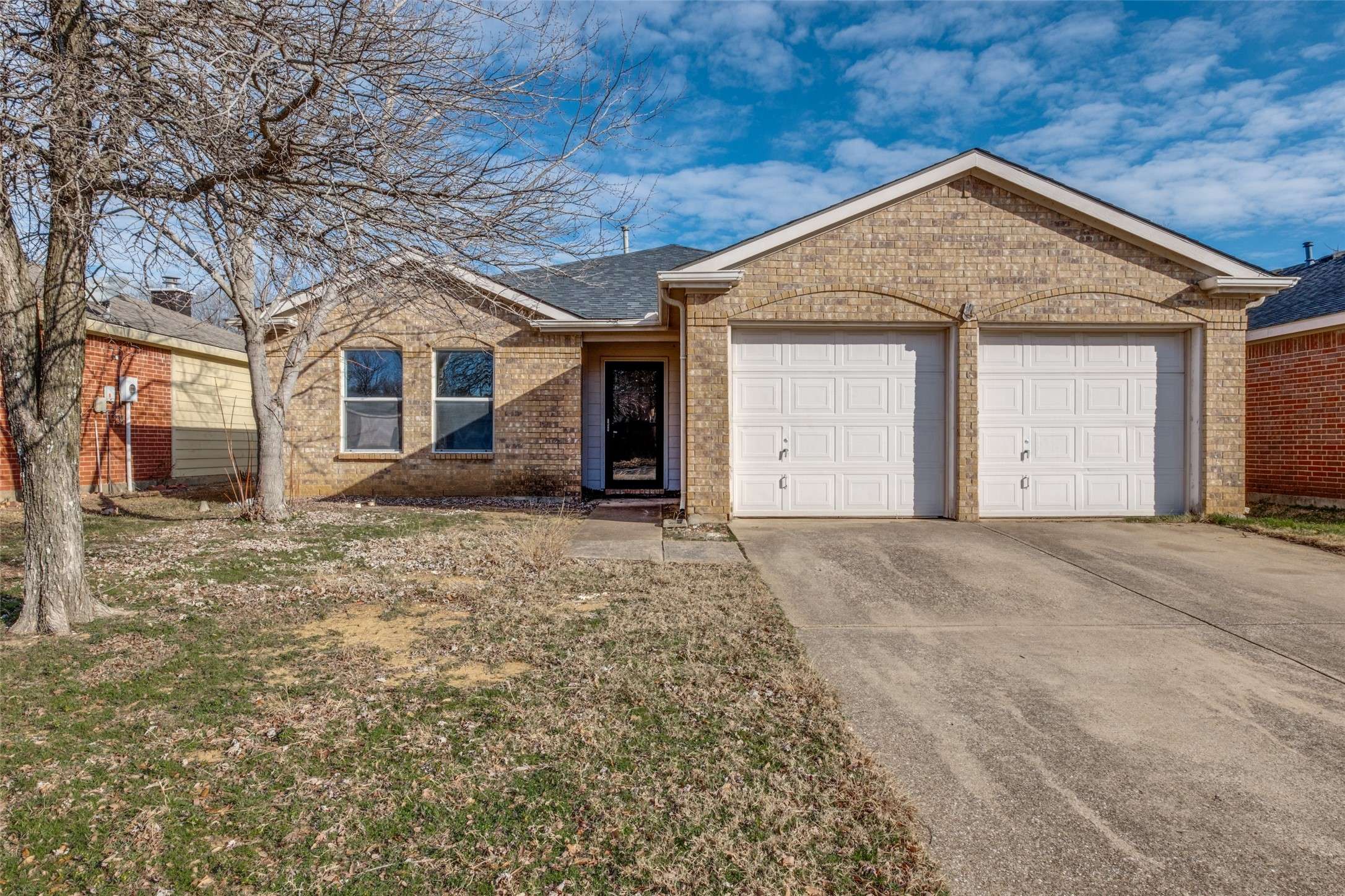 6937 Tillman ST, Dallas, TX 75217