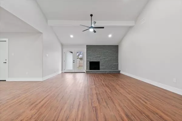 Dallas, TX 75232,1207 Willow Glen DR