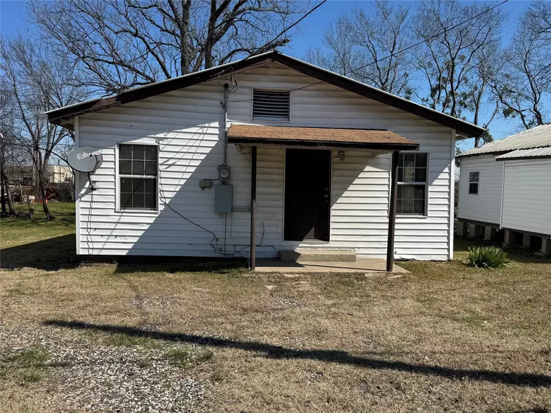 1017 S 15th ST, Corsicana, TX 75110