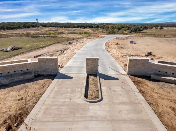 Granbury, TX 76049,1048 Ranch Vista RD