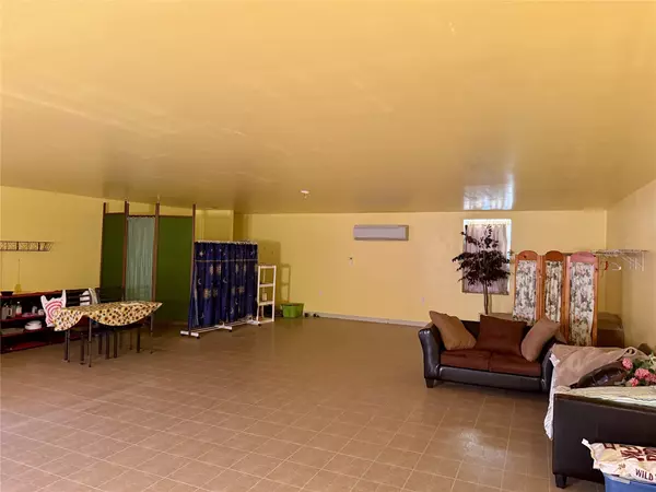 Whitney, TX 76692,3323 S FM 933 ST