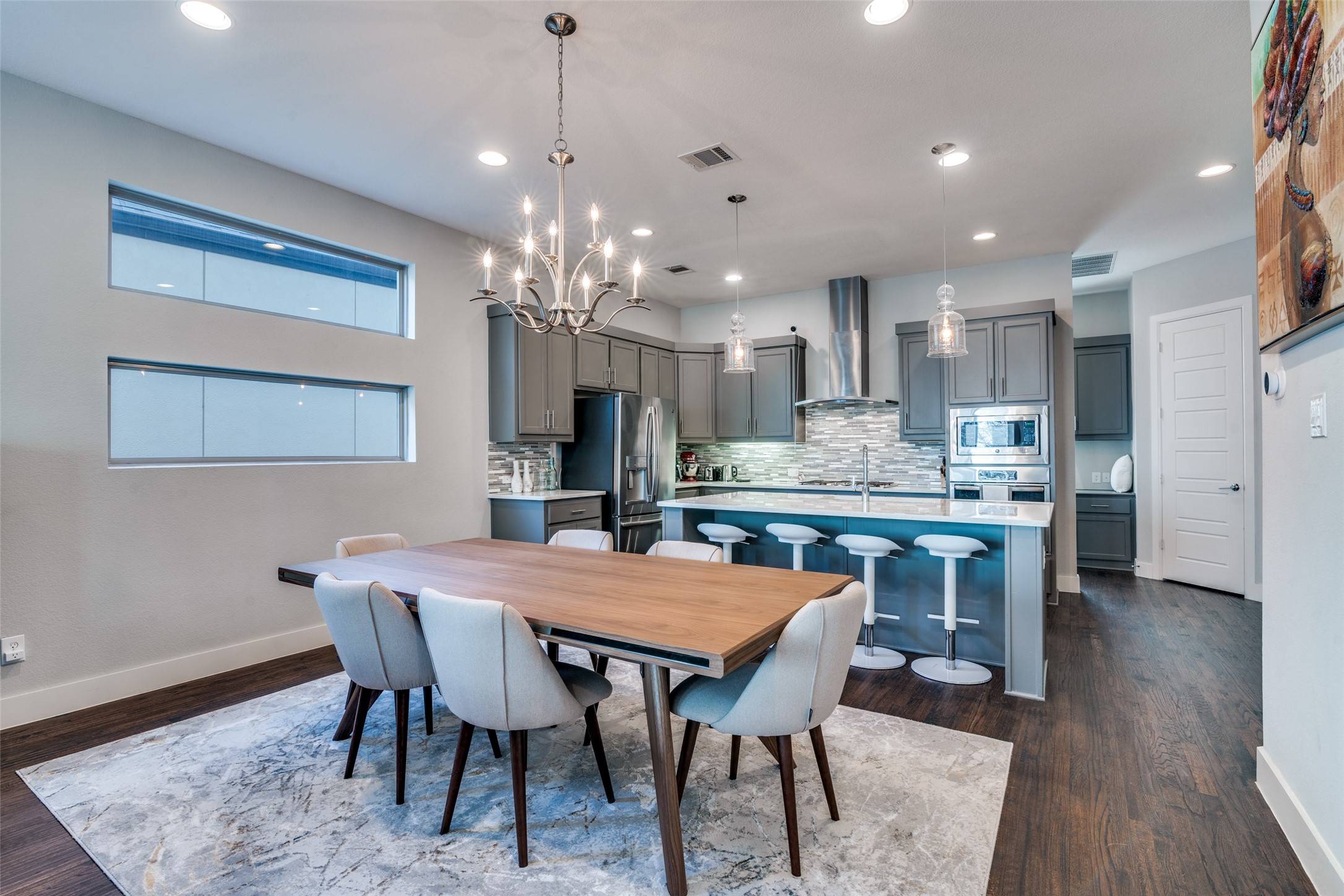 Dallas, TX 75231,7843 Verona PL