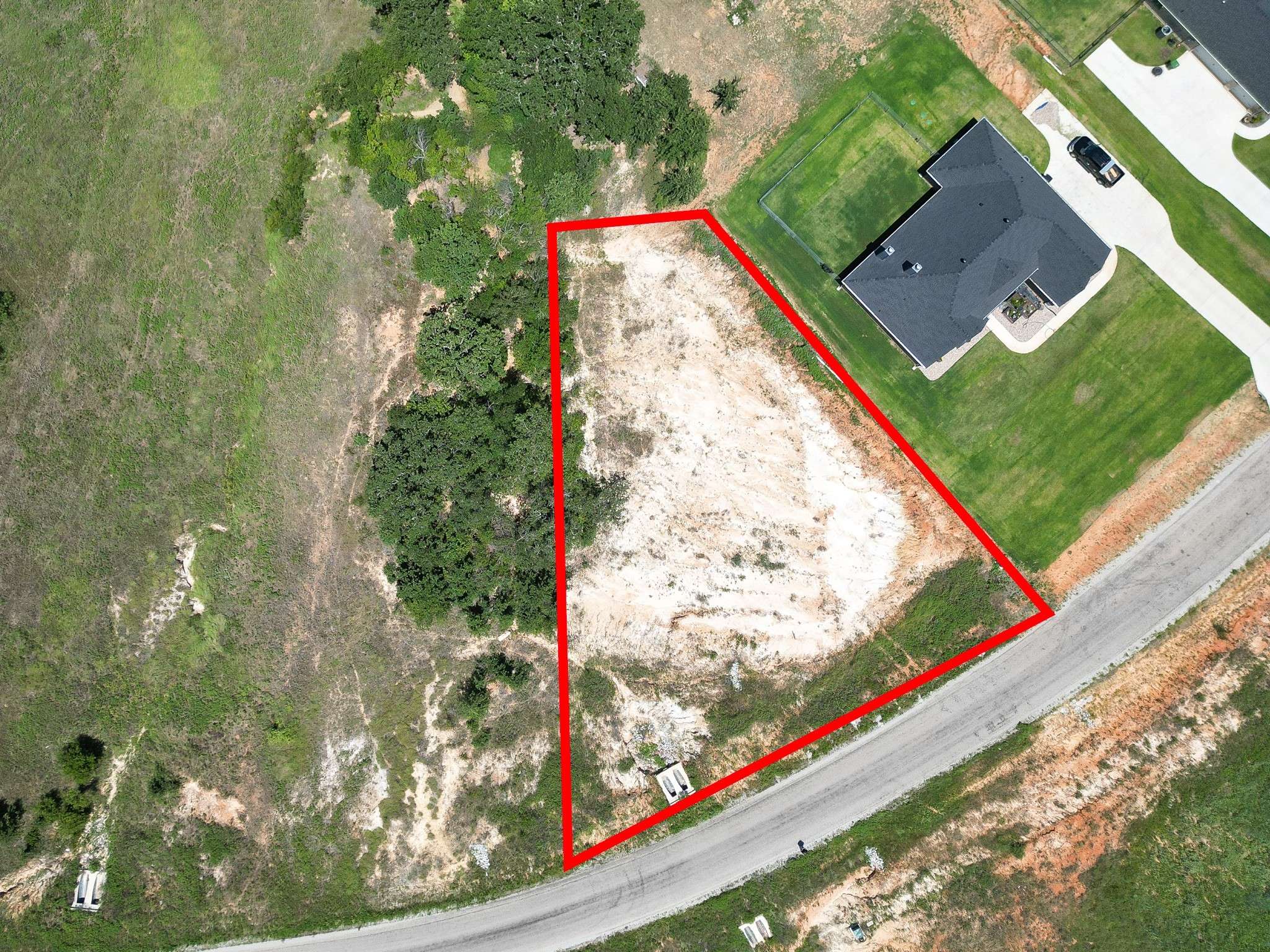 1077 Gonzollas RD, Springtown, TX 76082