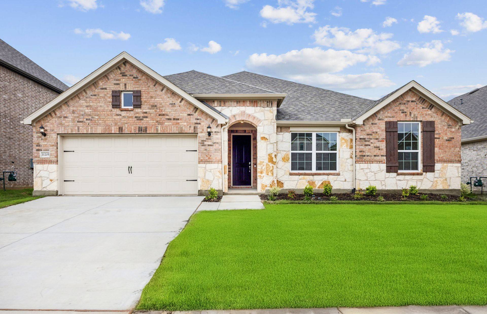 11205 Abbotsbury RD, Fort Worth, TX 76065