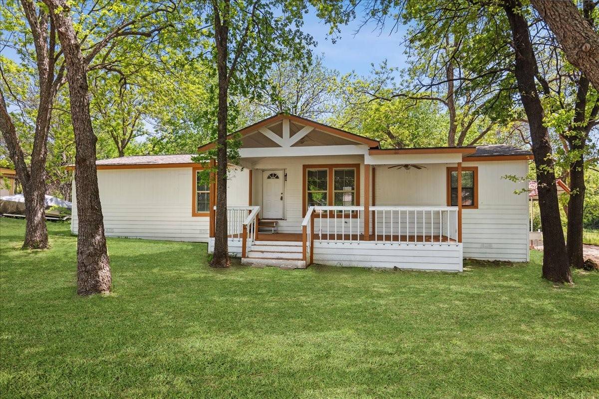 274 Beach DR, Pottsboro, TX 75076