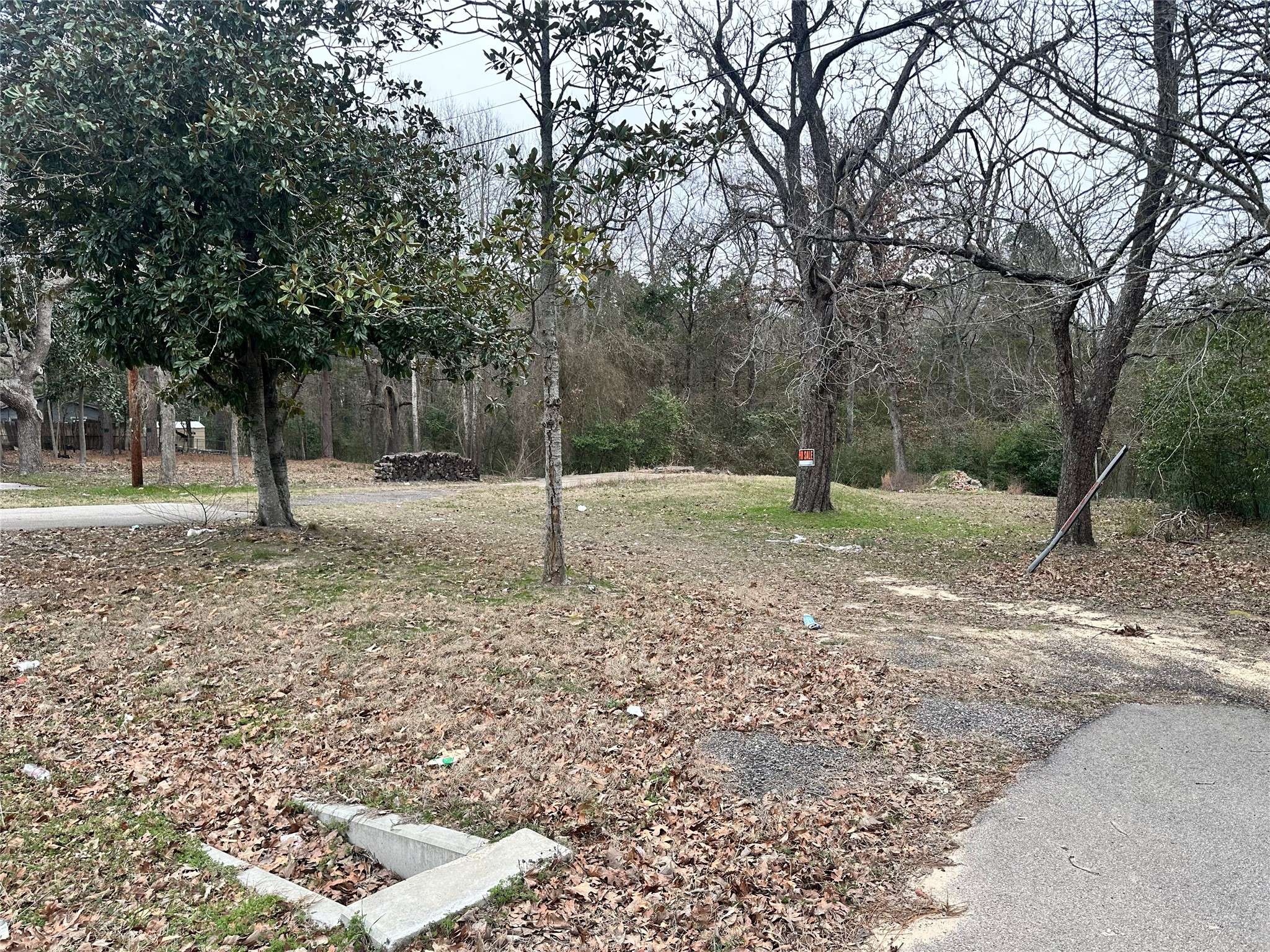 Athens, TX 75751,913 W Cayuga DR