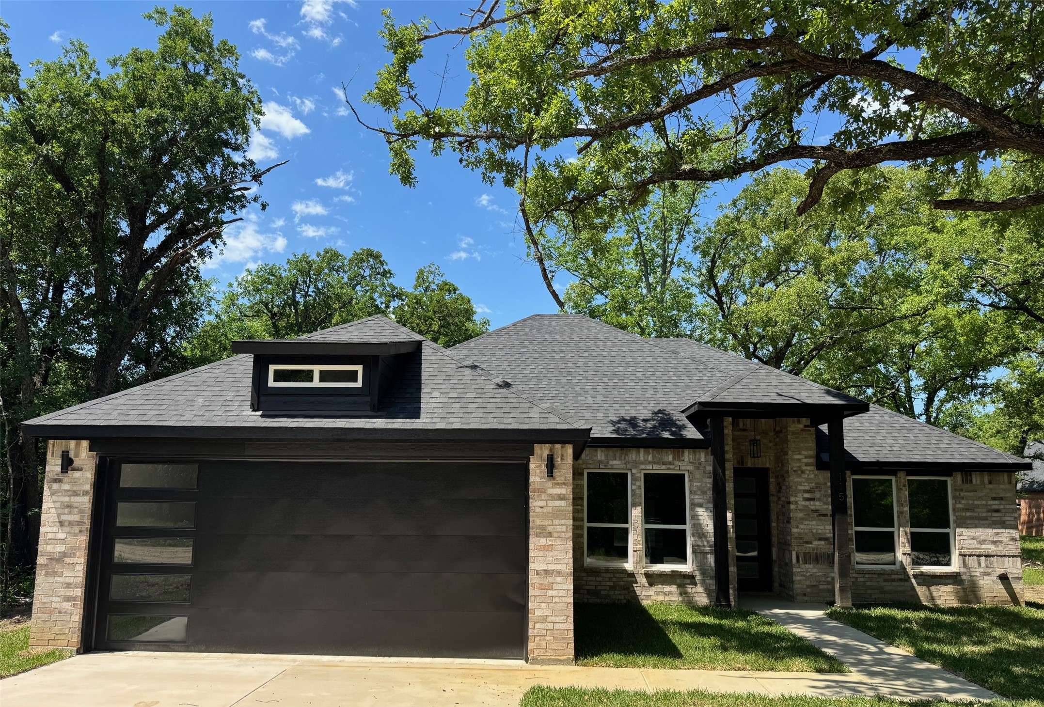 Trinidad, TX 75163,115 Driftwood DR