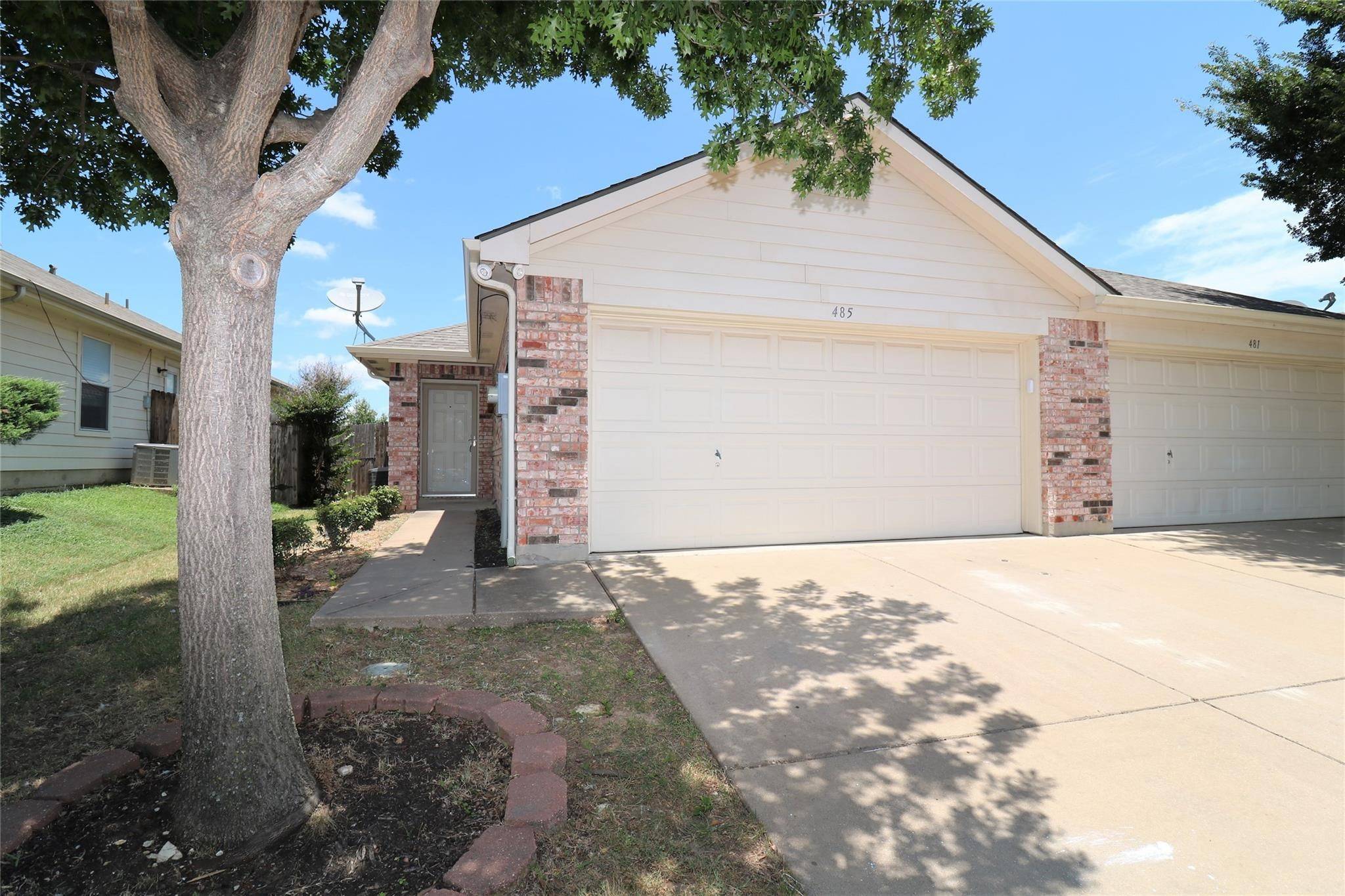 Crowley, TX 76036,481 & 485 Brookbank DR