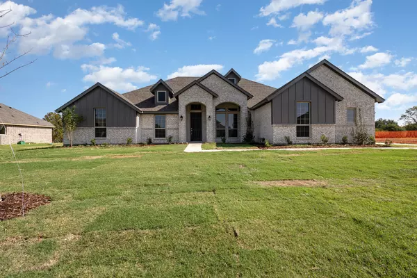 Red Oak, TX 75154,260 Crystal Lake LN