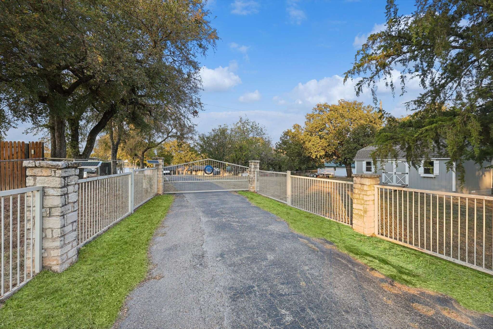 Azle, TX 76020,7070 Briar RD