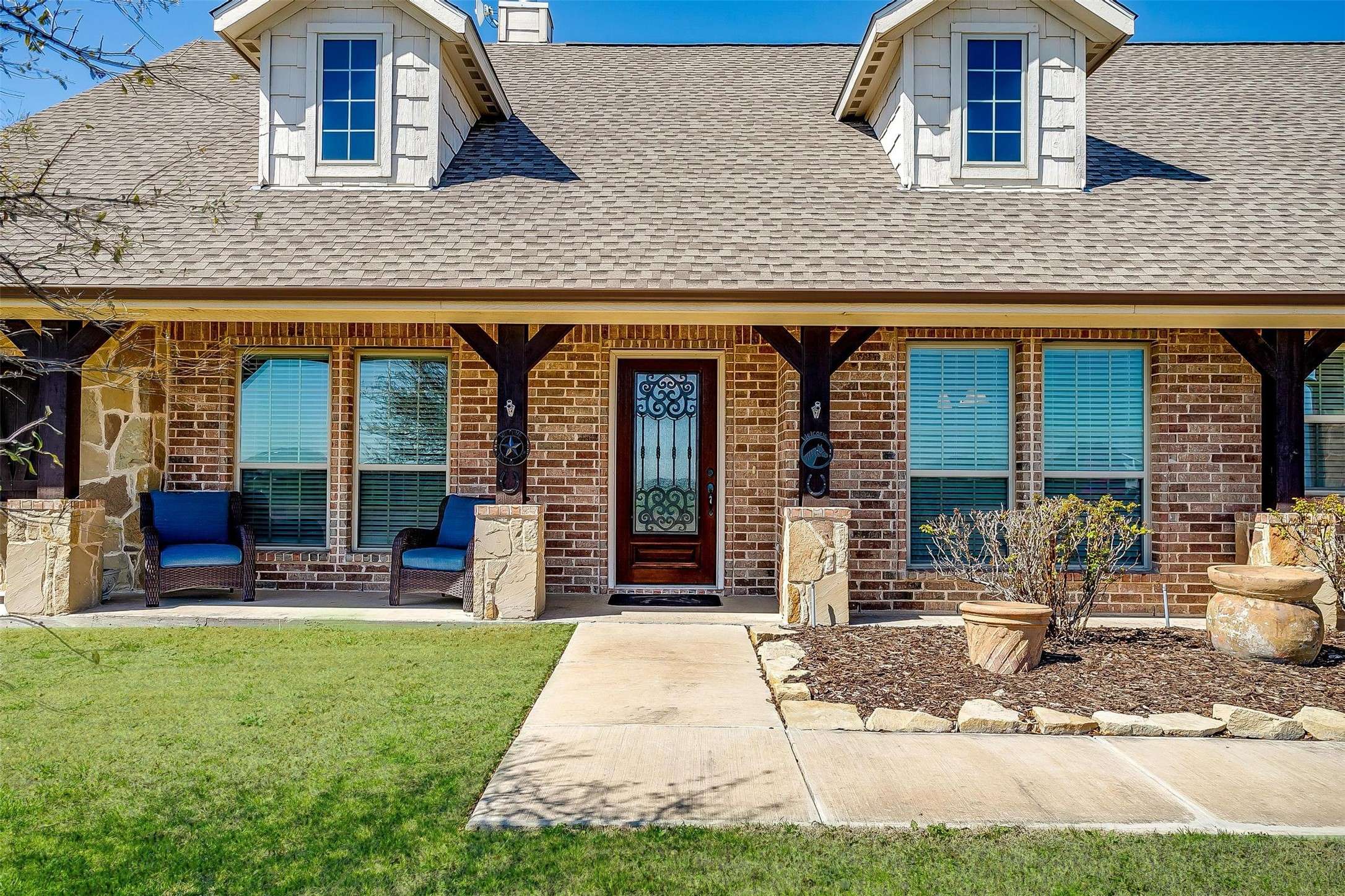 200 County Road 4430, Rhome, TX 76078