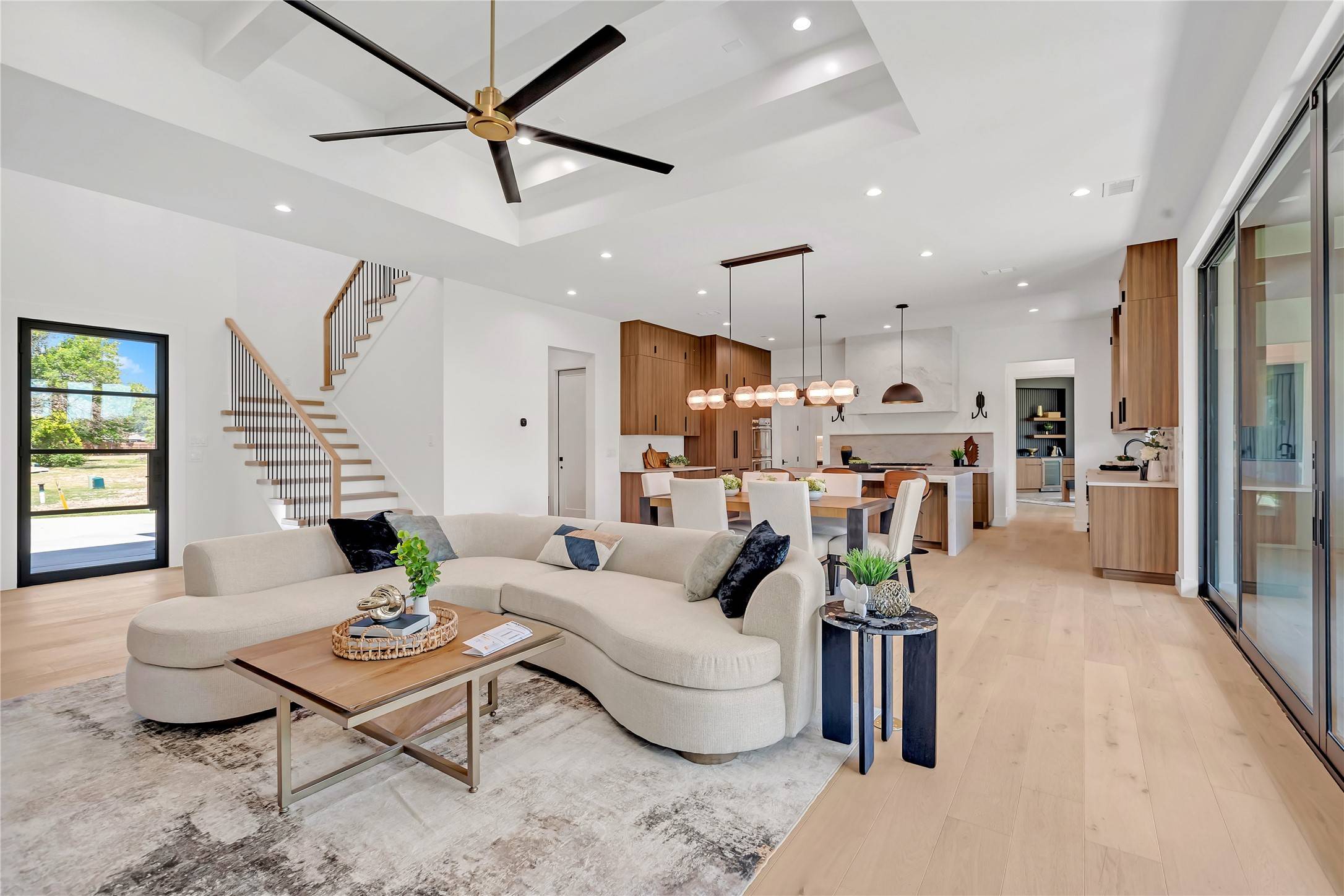 Grapevine, TX 76092,3333 Ferguson RD