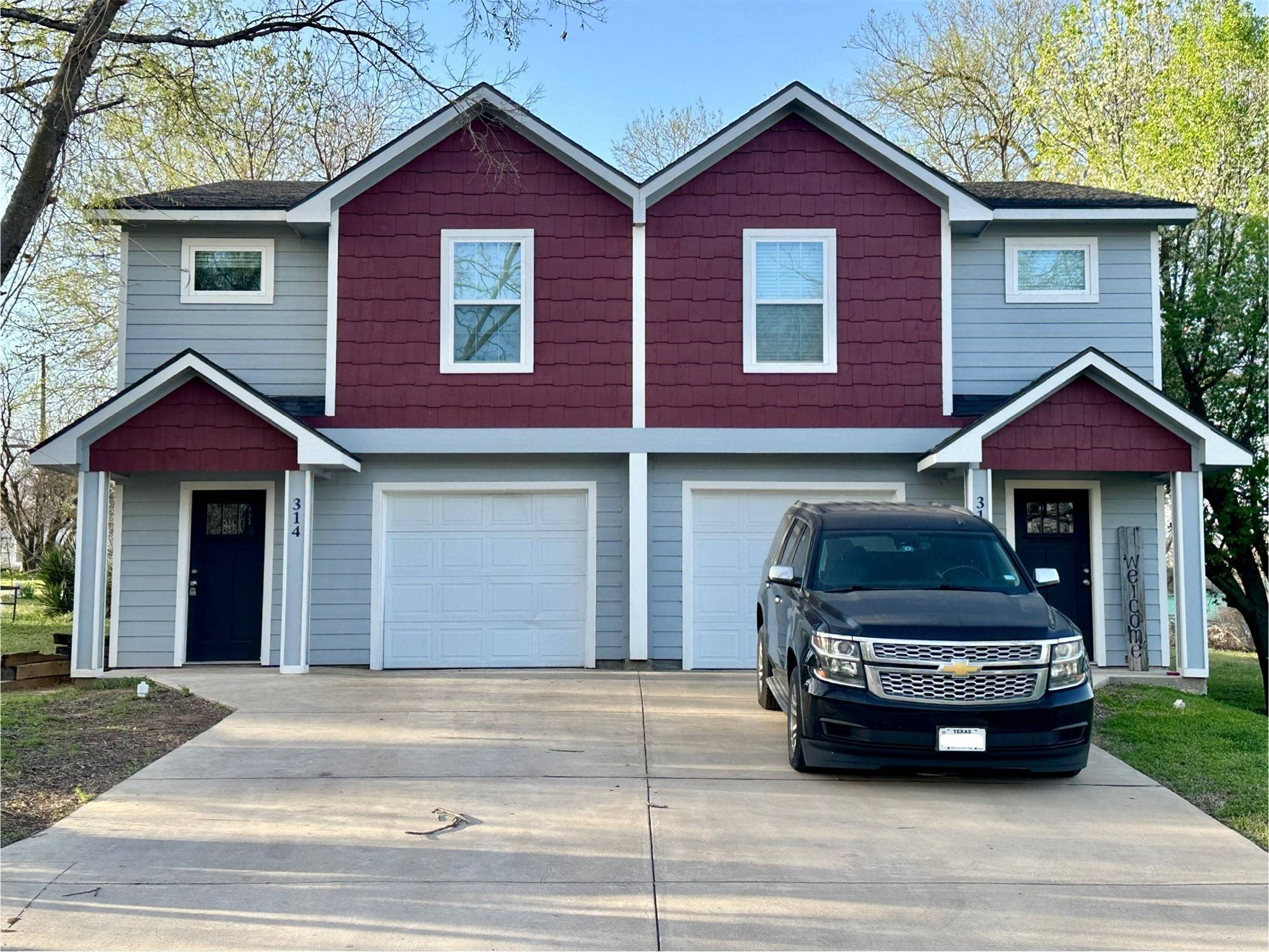 312 E Day ST, Denison, TX 75021