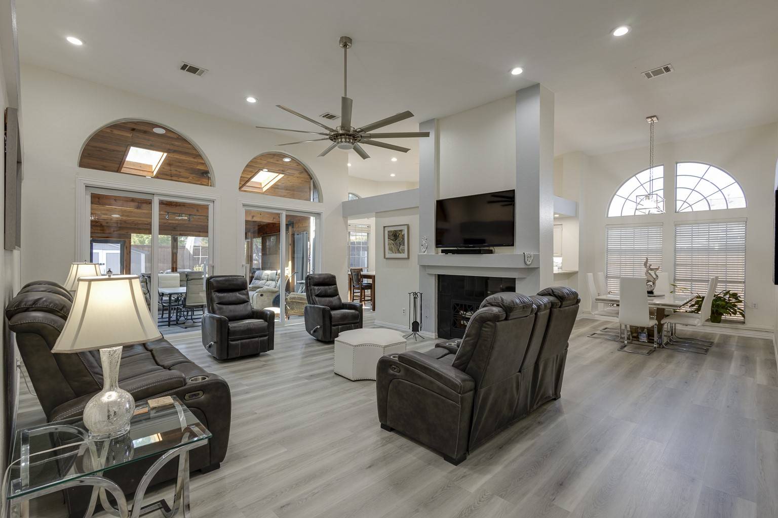 Rowlett, TX 75088,8102 Eagle DR
