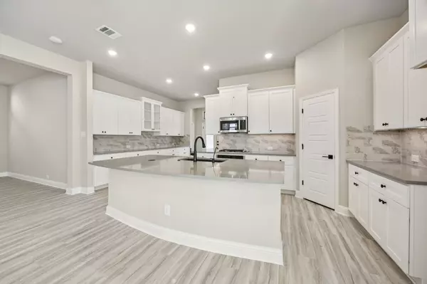Forney, TX 75126,1722 Highwood