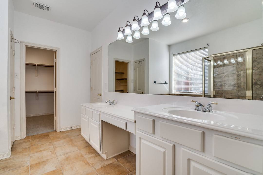 Rowlett, TX 75088,8810 Edgelake TRL