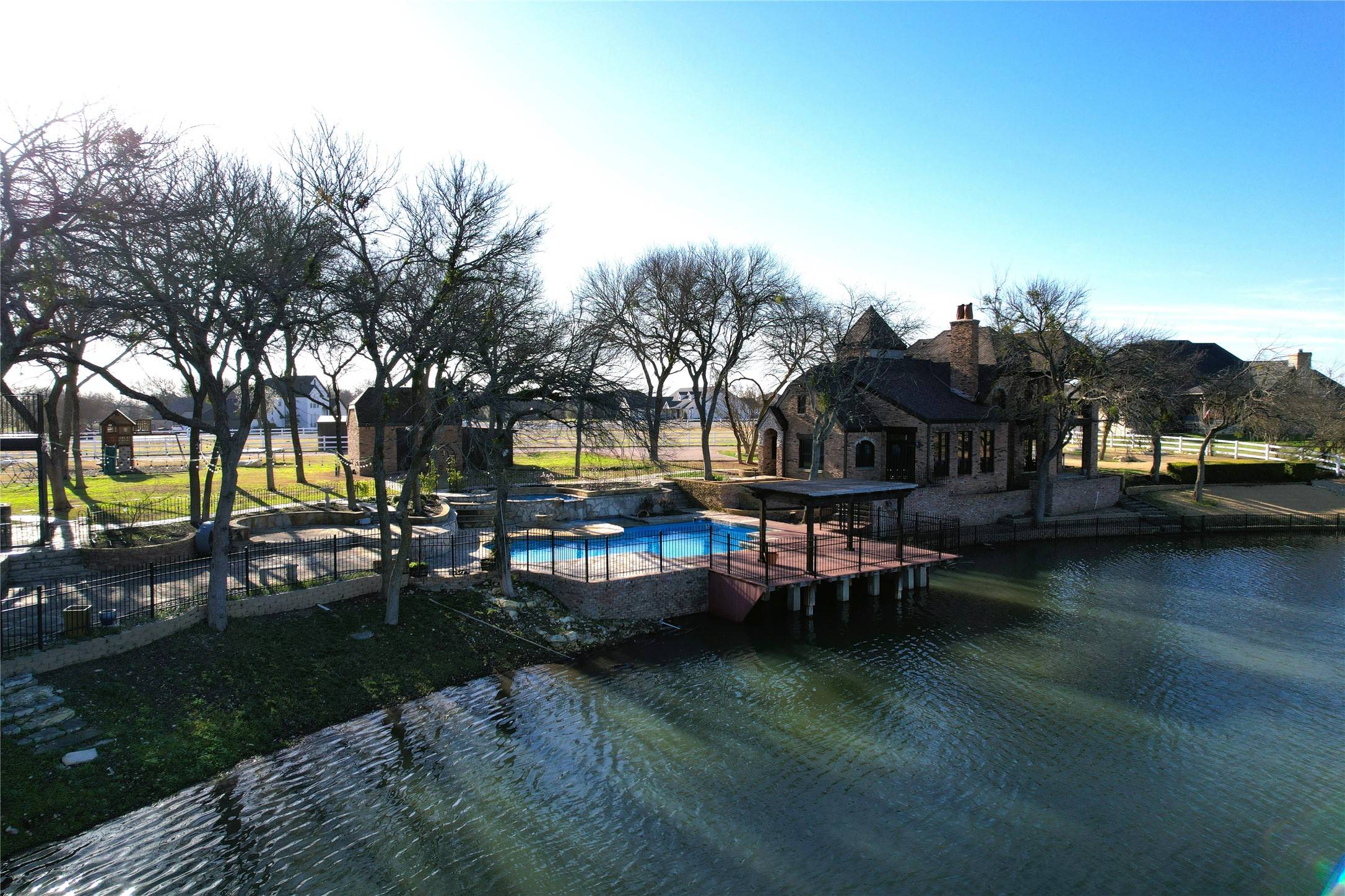 Gunter, TX 75058,541 Hidden Lakes BLVD