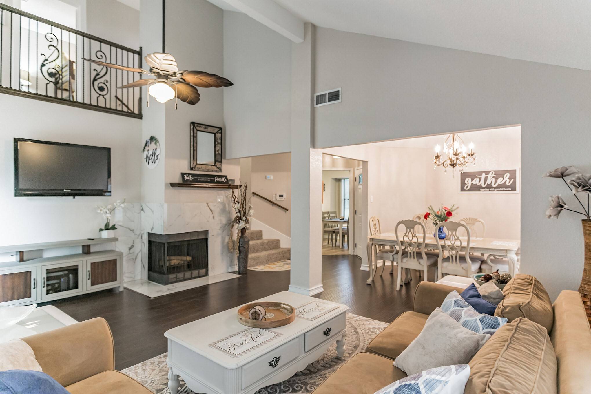 10203 Ridge Oak ST, Dallas, TX 75227