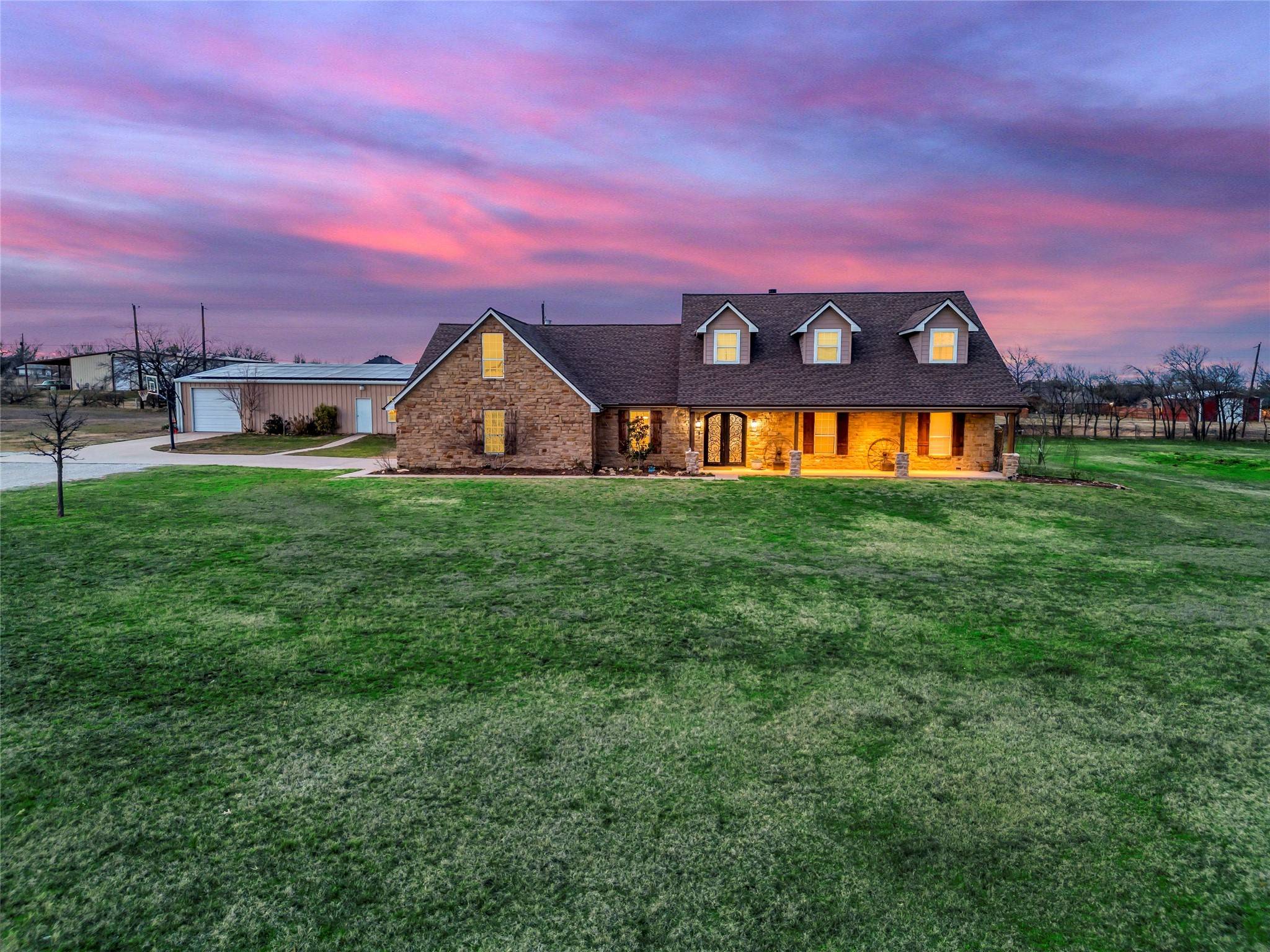 1201 Maxwell RD, Haslet, TX 76052