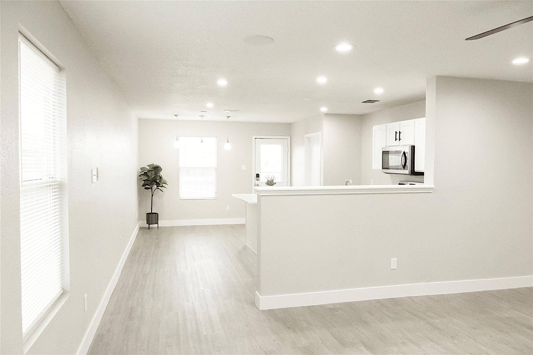Terrell, TX 75160,124 Sandlewood DR