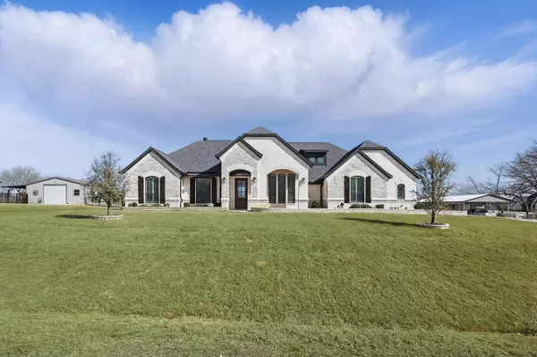 Bridgeport, TX 76426,119 Lakota DR