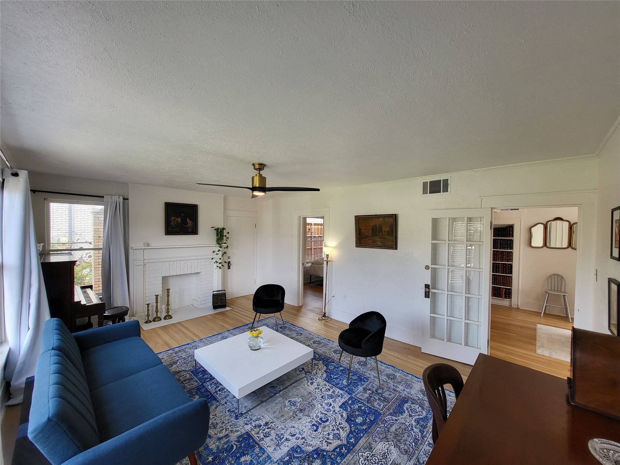Dallas, TX 75214,5320 Junius ST