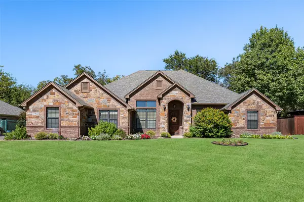 9109 Ravenswood RD, Granbury, TX 76049