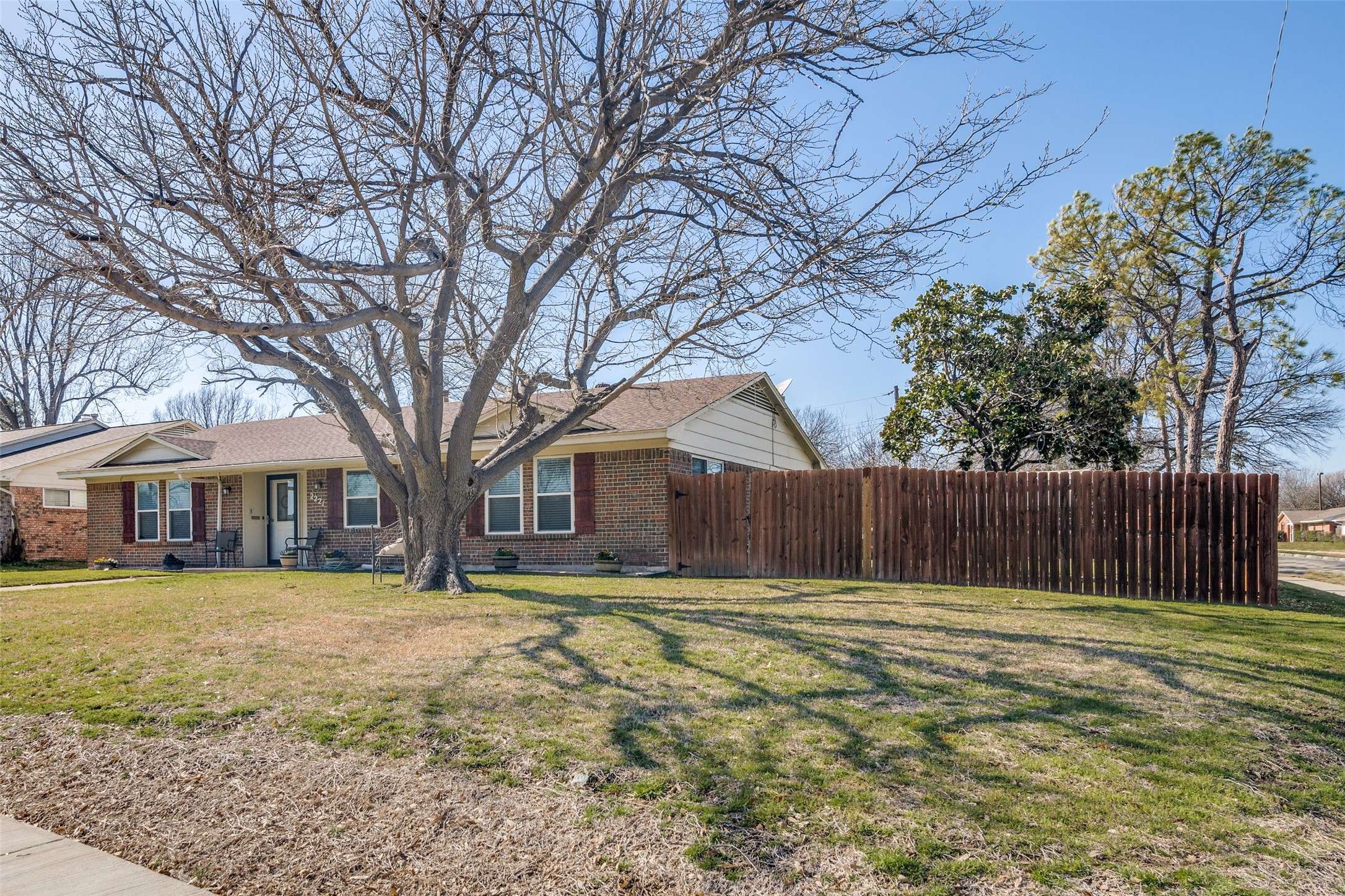 2221 Stafford LN, Mesquite, TX 75150