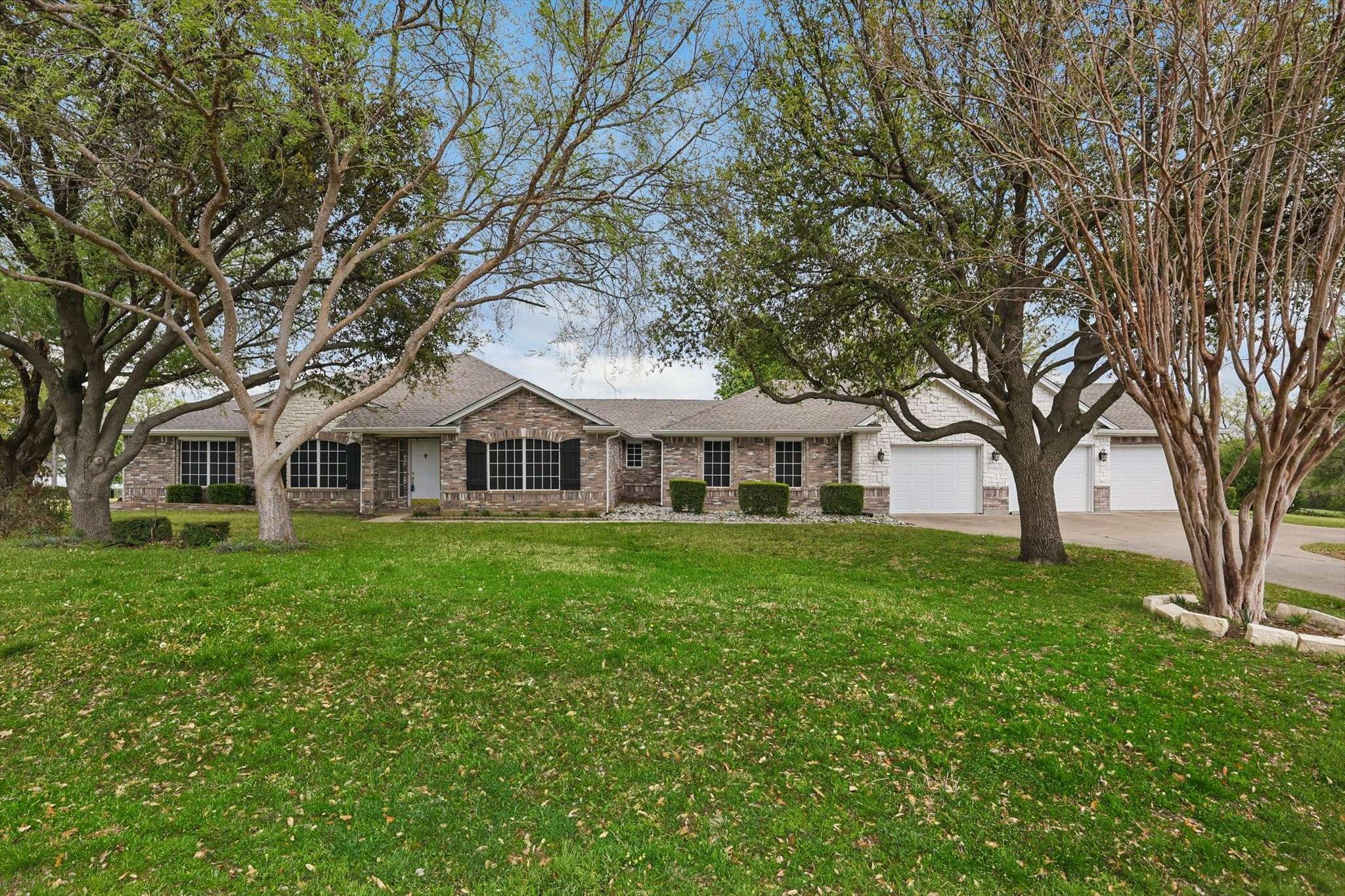 6511 Shoreline DR, Little Elm, TX 75068