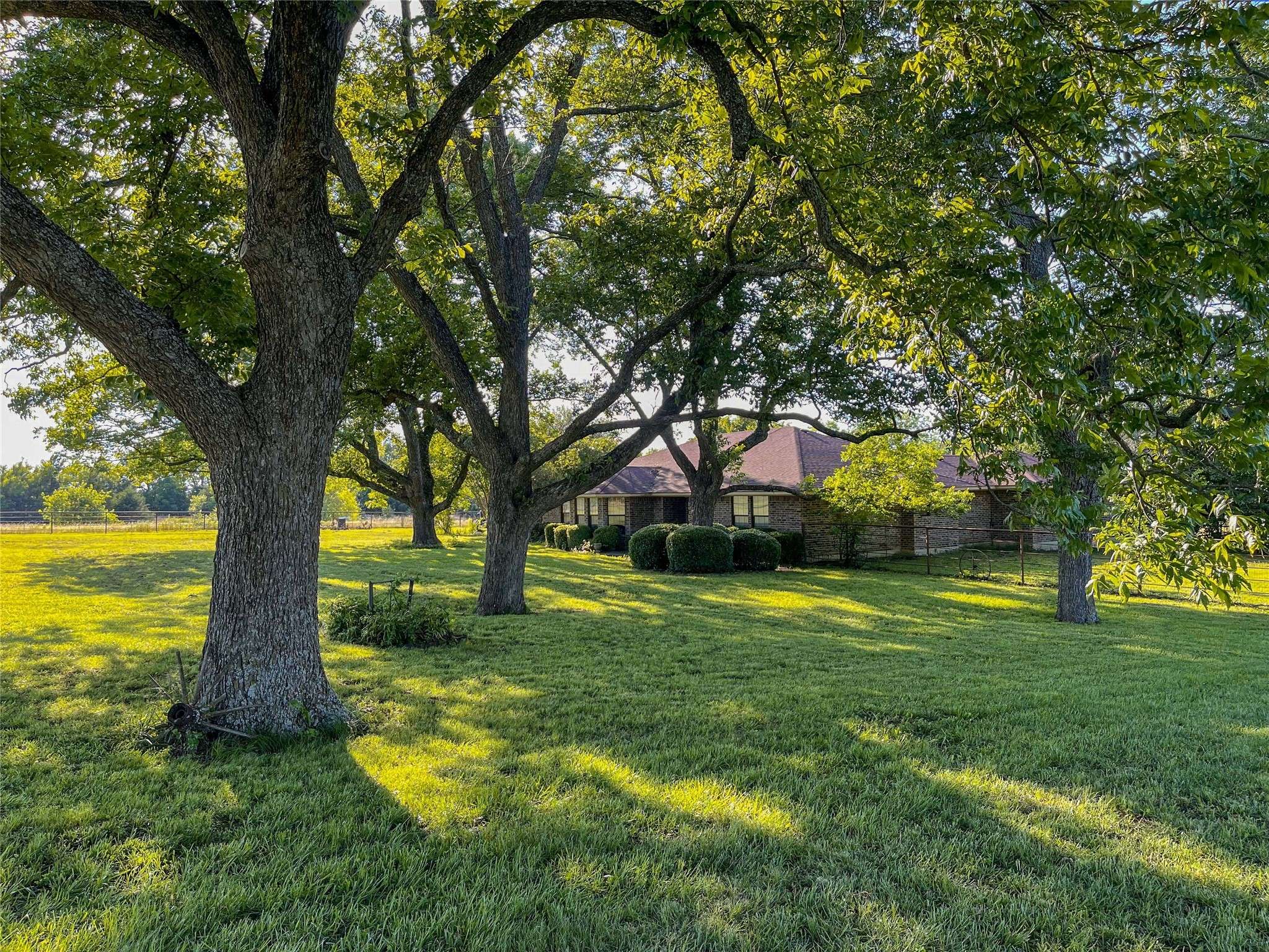 17424 Fm-137, Roxton, TX 75477