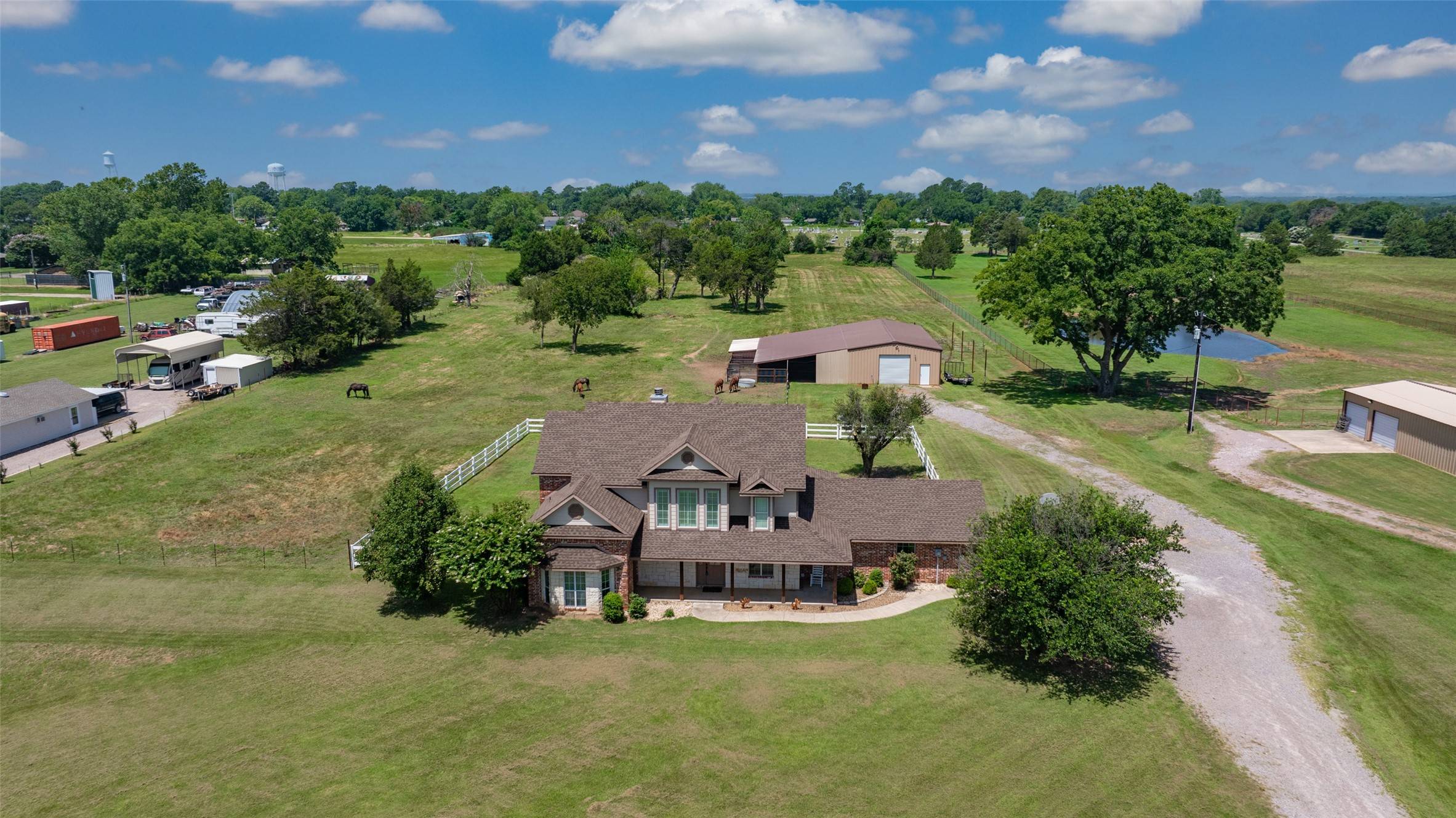 Collinsville, TX 76233,33 Old Town RD