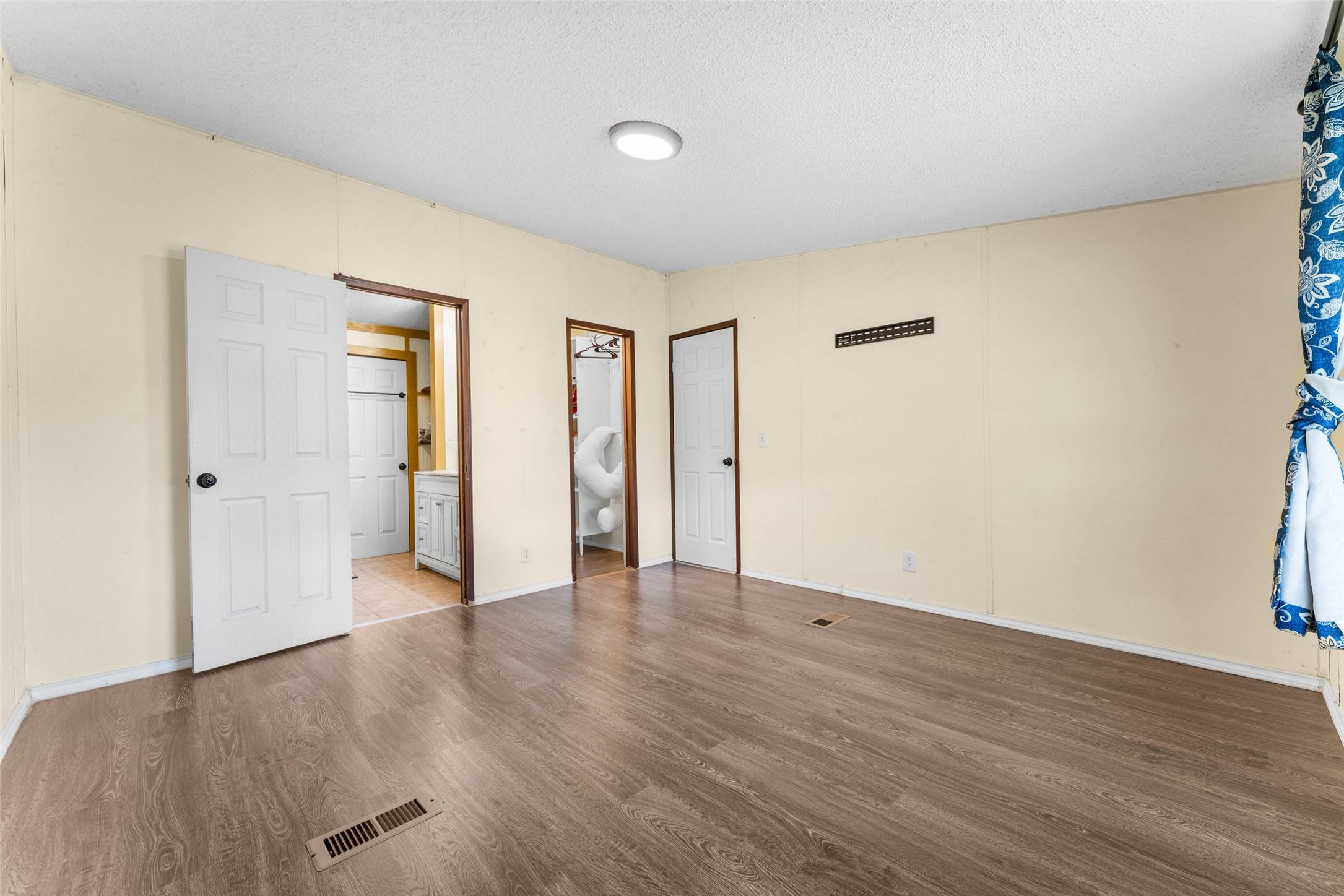 Whitney, TX 76692,277 Deer Shadow CIR